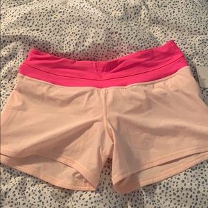 lululemon Groovy Run Short Pink NWT lined